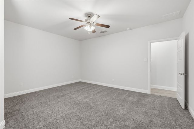 717 10th Street, Argyle, TX 76226