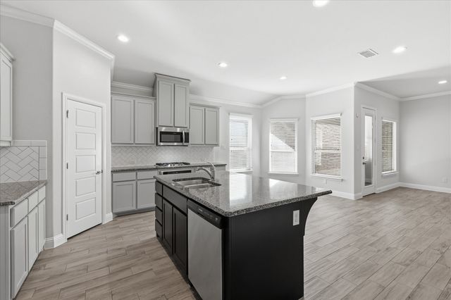 717 10th Street, Argyle, TX 76226