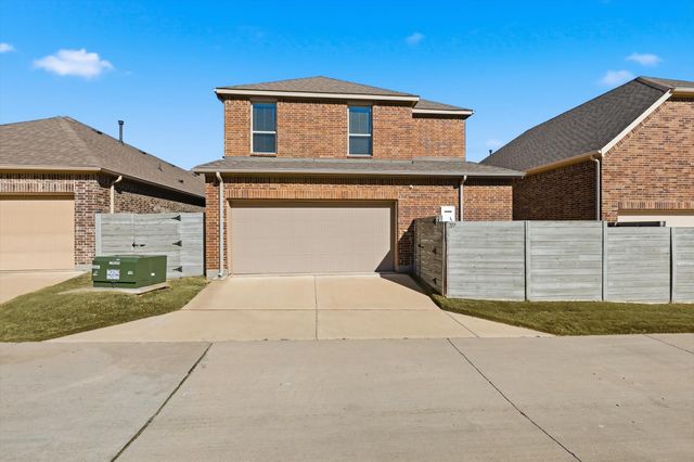 717 10th Street, Argyle, TX 76226