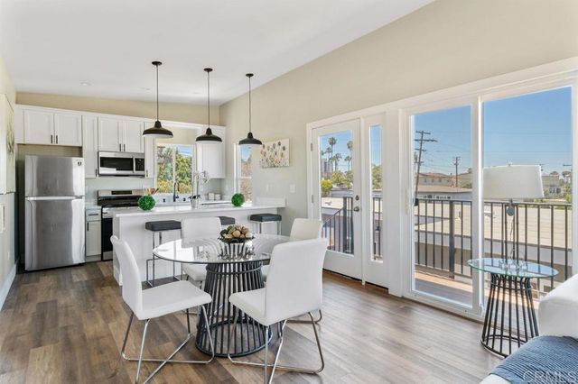 4924 4930 Iroquois Avenue, San Diego, CA 92117