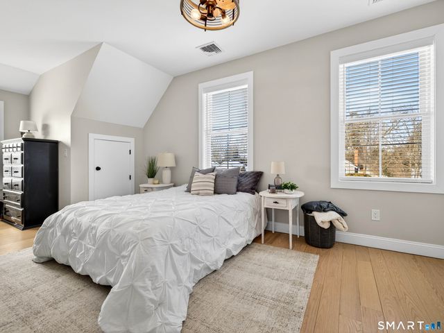 24 Church Street, Old Saybrook, CT 06475