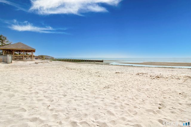 24 Church Street, Old Saybrook, CT 06475