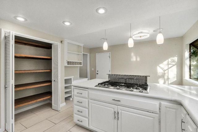 3809 Marigold Ln, Modesto, CA 95356