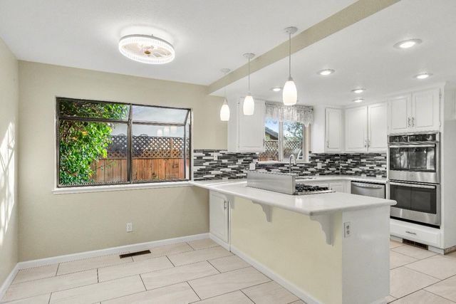 3809 Marigold Ln, Modesto, CA 95356