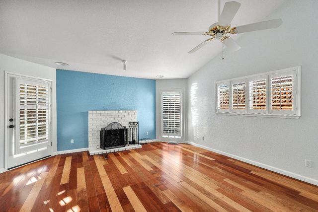 3809 Marigold Ln, Modesto, CA 95356