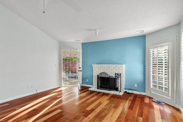 3809 Marigold Ln, Modesto, CA 95356