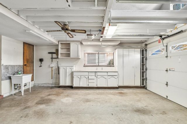 3809 Marigold Ln, Modesto, CA 95356