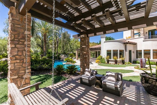 21 Olympia Hills Circle, Las Vegas, NV 89141