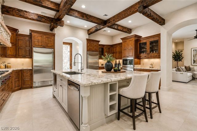 21 Olympia Hills Circle, Las Vegas, NV 89141