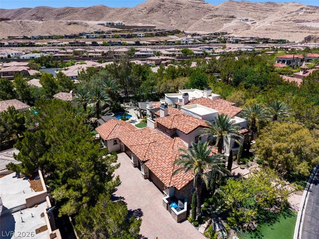 21 Olympia Hills Circle, Las Vegas, NV 89141