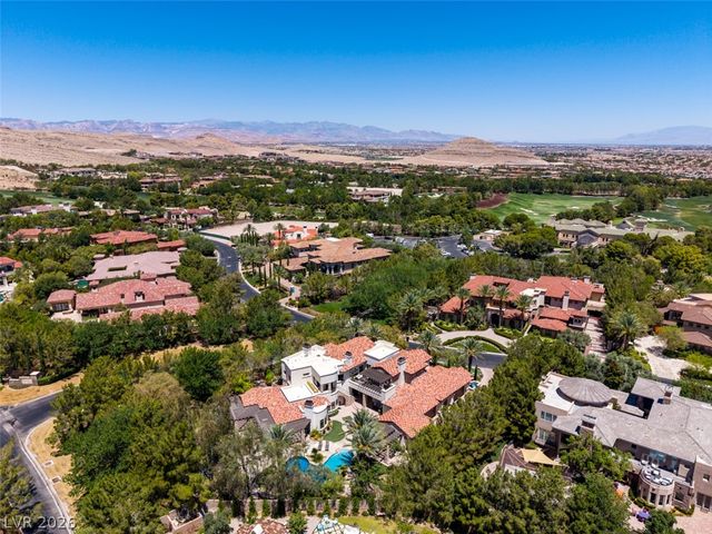 21 Olympia Hills Circle, Las Vegas, NV 89141