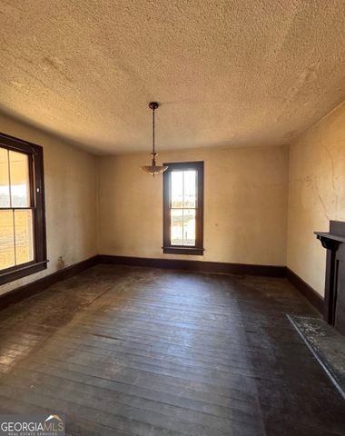 460 Mask Road, Brooks, GA 30205