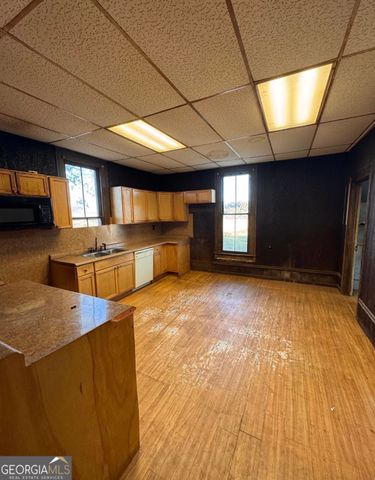 460 Mask Road, Brooks, GA 30205