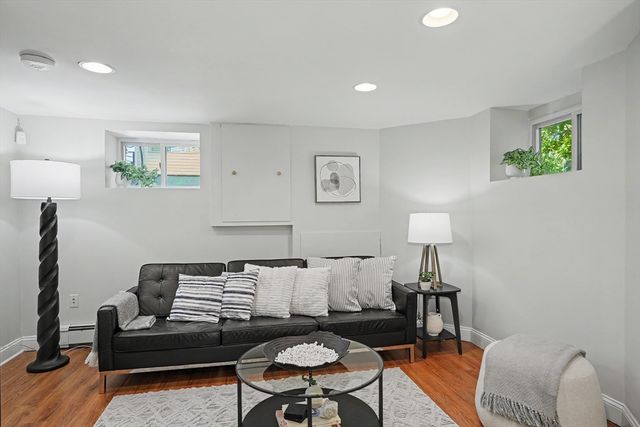 11-13 Walnut St, Belmont, MA 02478