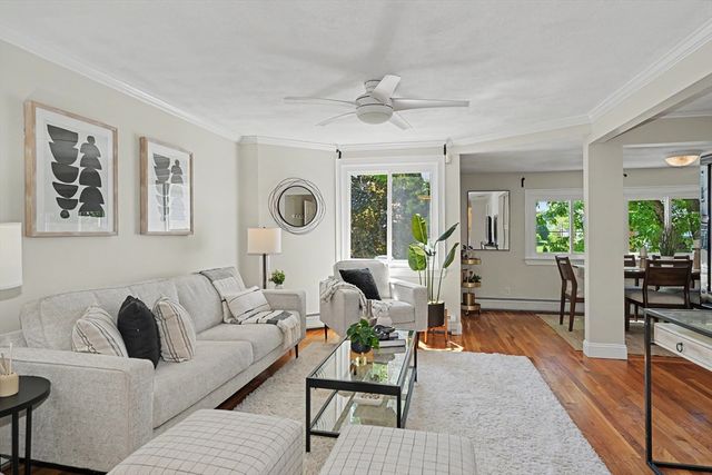 11-13 Walnut St, Belmont, MA 02478