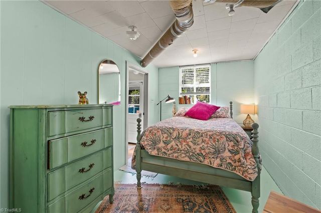 849 Chester Road, Winston-salem, NC 27104