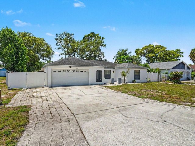8180 WOODEN DRIVE, Spring Hill, FL 34606