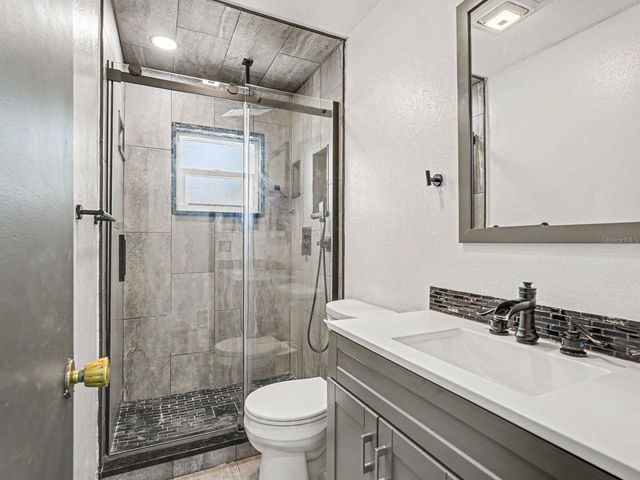 8180 WOODEN DRIVE, Spring Hill, FL 34606