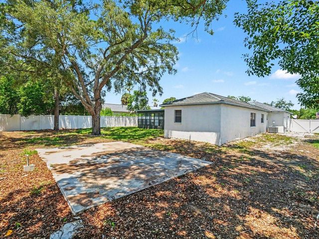 8180 WOODEN DRIVE, Spring Hill, FL 34606