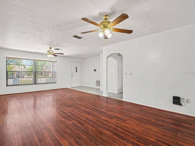 8180 WOODEN DRIVE, Spring Hill, FL 34606