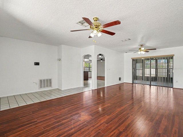 8180 WOODEN DRIVE, Spring Hill, FL 34606