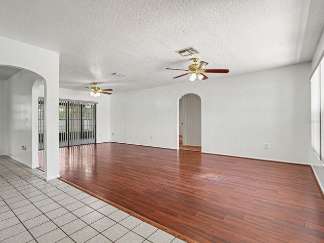 8180 WOODEN DRIVE, Spring Hill, FL 34606
