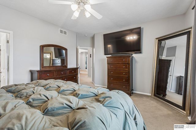 15080 Fowler Avenue, Omaha, NE 68116