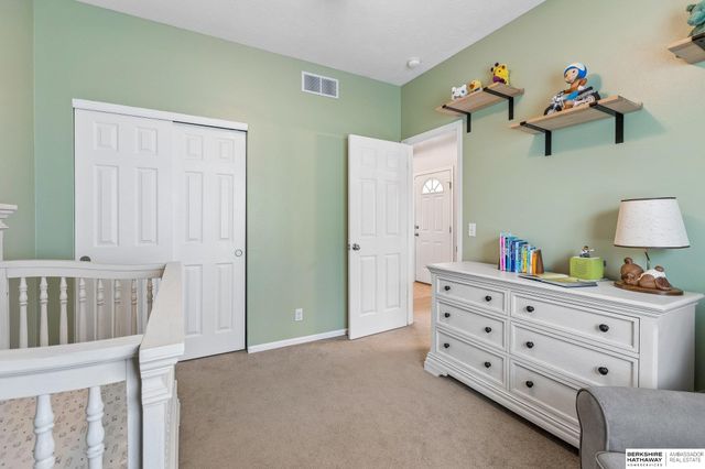 15080 Fowler Avenue, Omaha, NE 68116