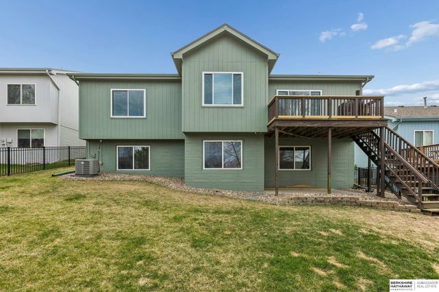 15080 Fowler Avenue, Omaha, NE 68116