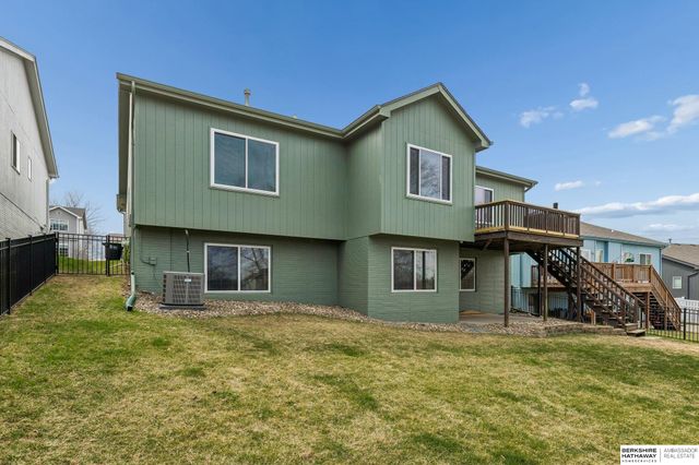 15080 Fowler Avenue, Omaha, NE 68116