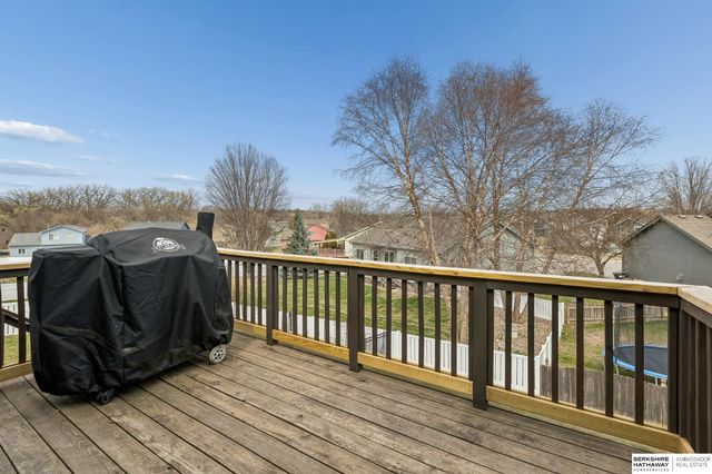 15080 Fowler Avenue, Omaha, NE 68116