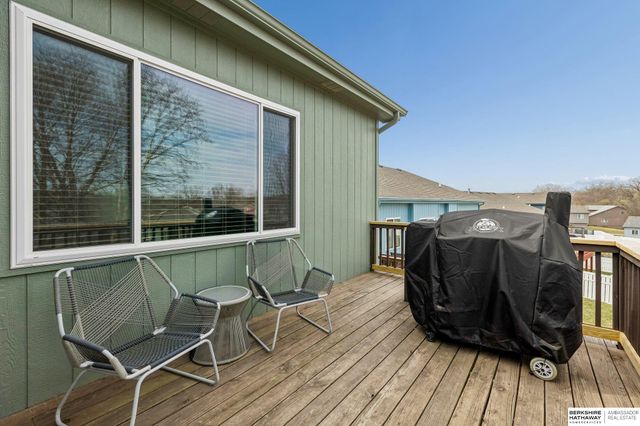 15080 Fowler Avenue, Omaha, NE 68116