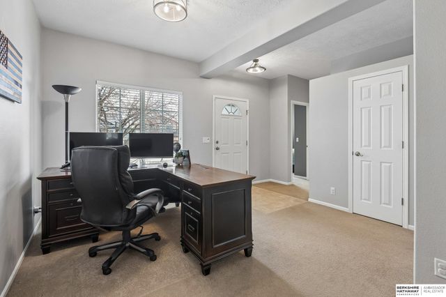 15080 Fowler Avenue, Omaha, NE 68116