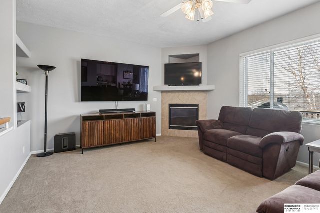 15080 Fowler Avenue, Omaha, NE 68116