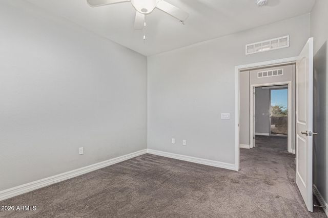 2821 S SKYLINE Drive S 172, Mesa, AZ 85212