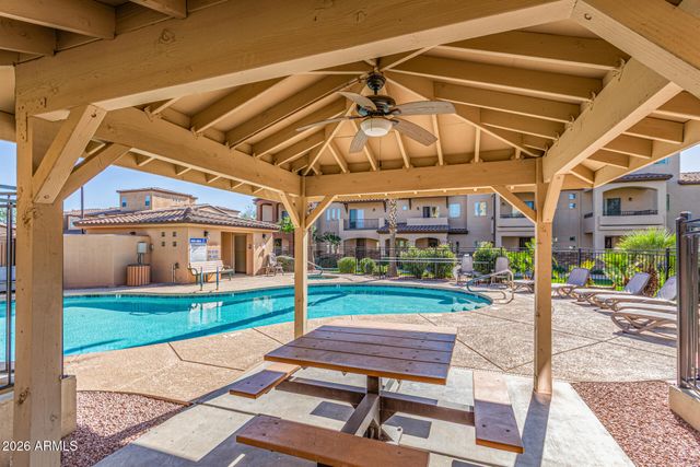 2821 S SKYLINE Drive S 172, Mesa, AZ 85212