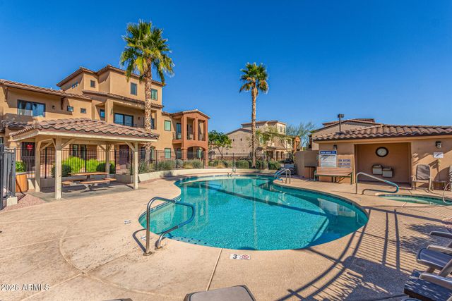 2821 S SKYLINE Drive S 172, Mesa, AZ 85212