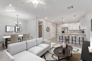 2821 S SKYLINE Drive S 172, Mesa, AZ 85212