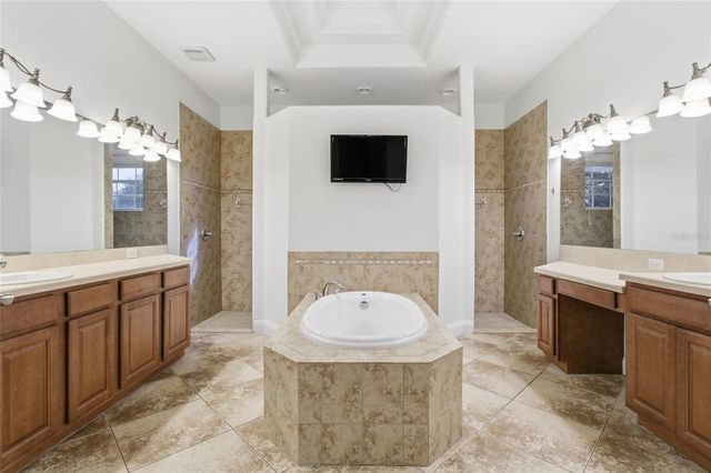 2514 MARTUCCI, Seffner, FL 33584