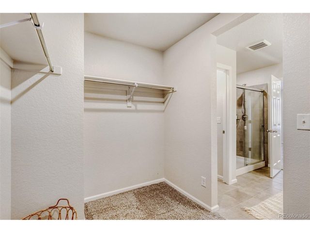 6089 N Liverpool St, Aurora, CO 80019