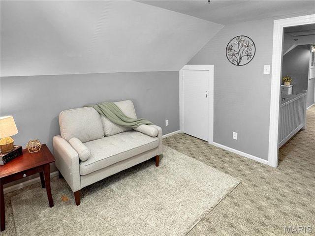604 Madison Avenue, Washington, MO 63090