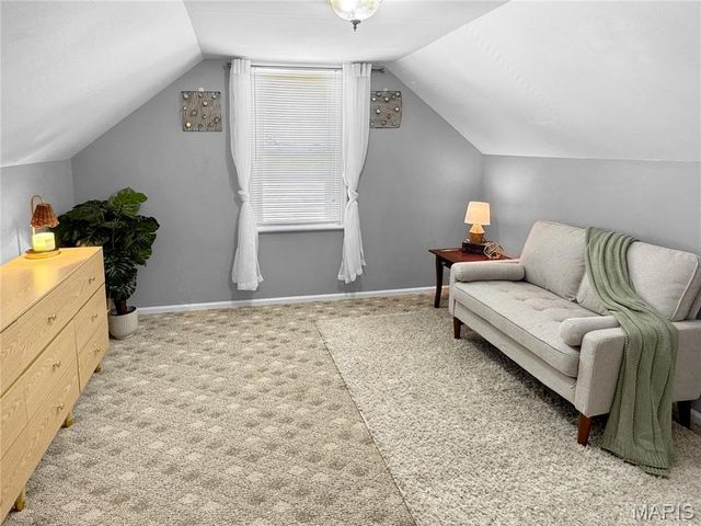 604 Madison Avenue, Washington, MO 63090