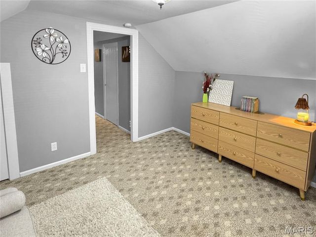 604 Madison Avenue, Washington, MO 63090