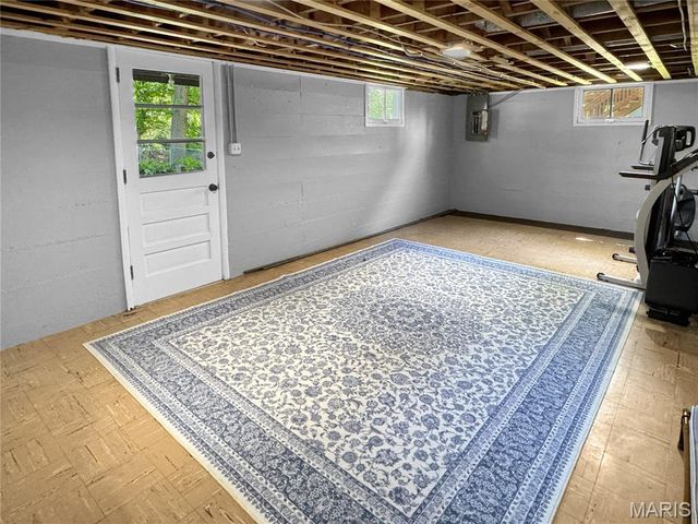 604 Madison Avenue, Washington, MO 63090