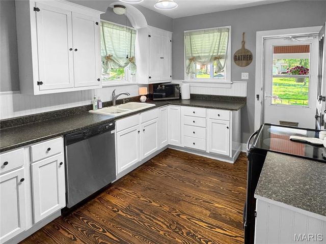 604 Madison Avenue, Washington, MO 63090