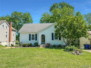 604 Madison Avenue, Washington, MO 63090