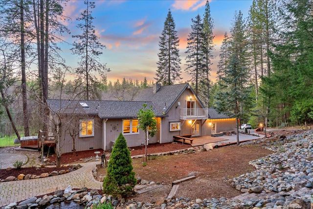 5621 Saw Mill Rd, Placerville, CA 95667