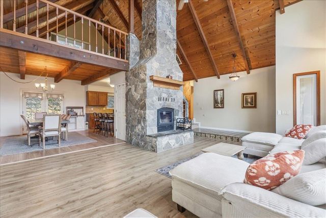 5621 Saw Mill Rd, Placerville, CA 95667