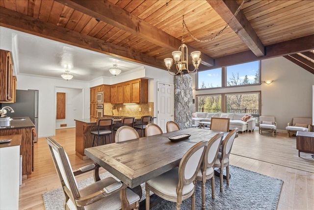 5621 Saw Mill Rd, Placerville, CA 95667