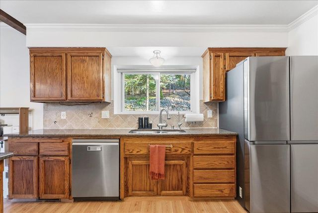 5621 Saw Mill Rd, Placerville, CA 95667